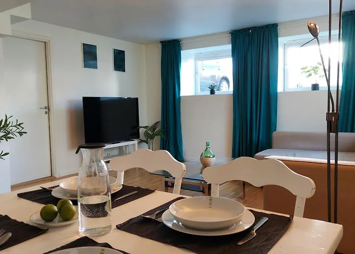 Modern Lyse Fjord Apartament *